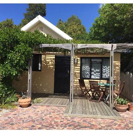 Garden Cottage In Ambiente Guest House Knysna Bagian luar foto